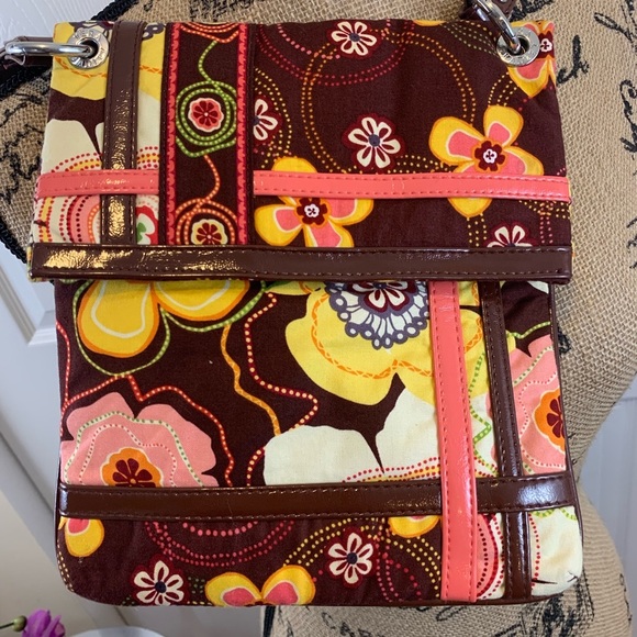 Vera Bradley‎ bag with wristlet - Picture 2 of 8